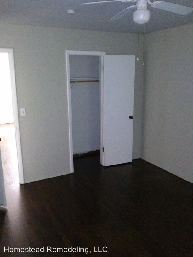 Building Photo - 2 br, 1 bath House - 9420 East 13th S.