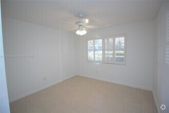 Building Photo - 10312 E Clairmont Cir