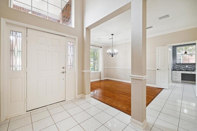 Foto del edificio - 40 W Twinberry Pl