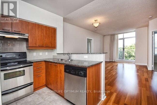 Building Photo - 485 Rosewell Ave