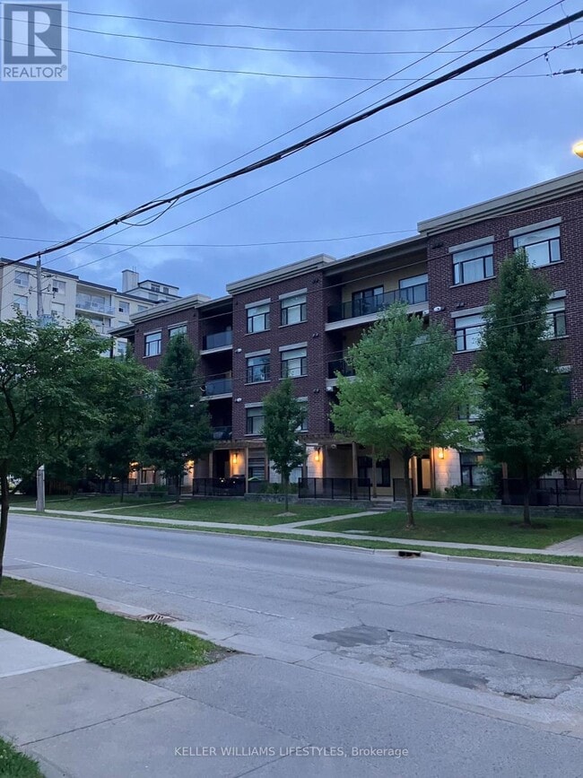 Building Photo - 89 Ridout St S