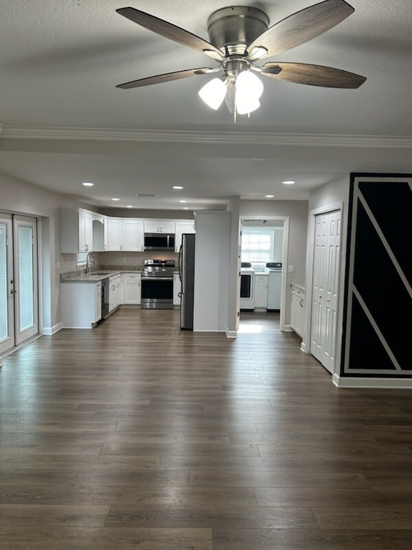 Building Photo - 2632 Panfish Dr