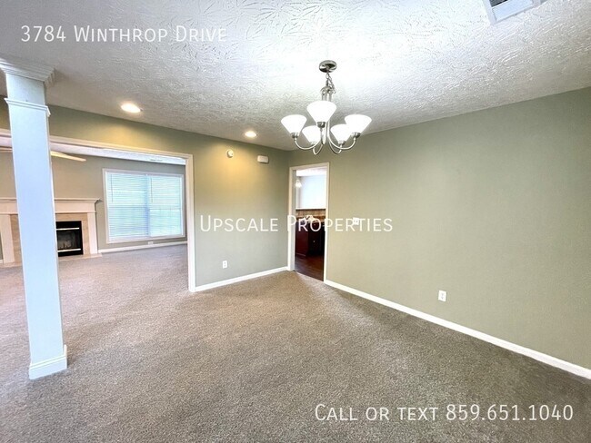 Foto del edificio - 3784 Winthrop Dr