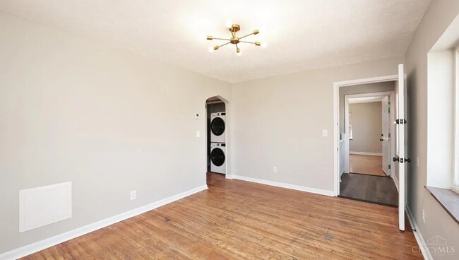 Photo - 2992 W McMicken Ave (Cincinnati, OH) Apartment