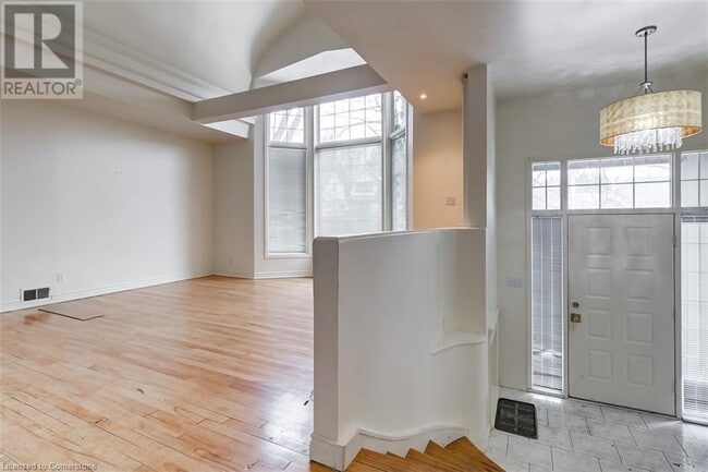 Building Photo - 63 Orchard Dr