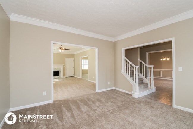 Building Photo - Available For Immediate Move In!