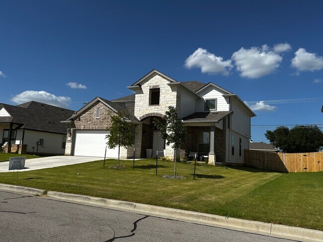 Building Photo - 10743 Chesson Flts Dr