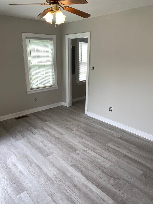 Foto del edificio - 2 bedroom House in the Randolph Community