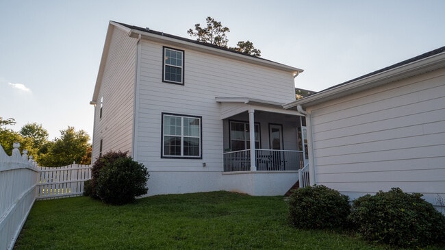 Building Photo - 3075 Bent Grass Ln