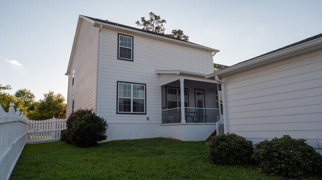 Foto del edificio - 3075 Bent Grass Ln