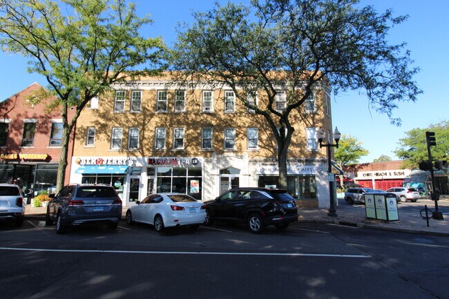Foto del edificio - 951 Farmington Ave