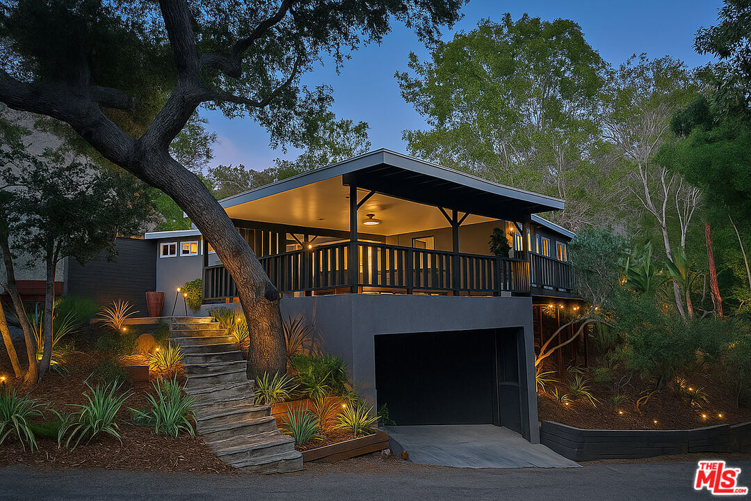 Foto principal - 2701 Jalmia Dr