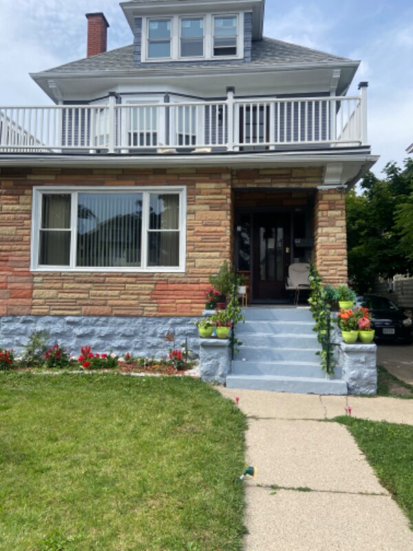 148 Hedley Pl Unit Upper, Buffalo, NY 14208 Room for Rent in Buffalo
