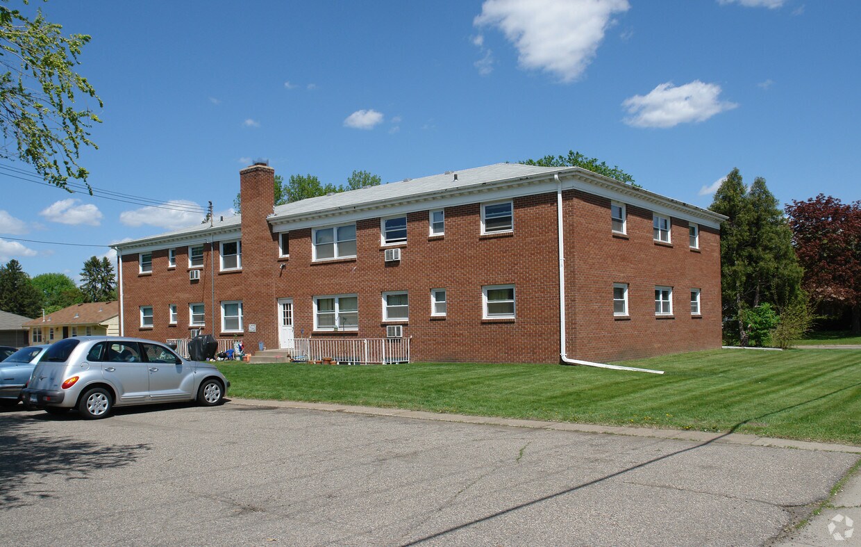 Foto del edificio - 8936 Newton Ave S