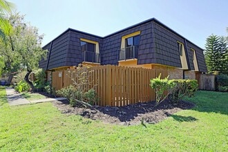 Building Photo - 12353 Woodrose Ct