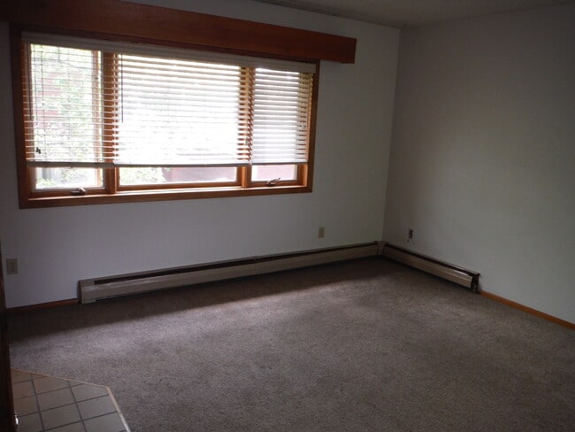 Foto del edificio - 4 Bedroom Condo- Close to MSU and Downtown Bozeman!