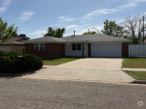 Building Photo - 116 La Salle Dr