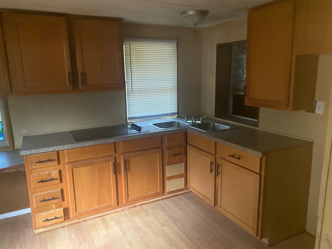 Foto principal - 2312 Sledge St