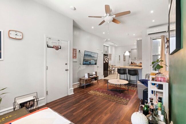 Living Room 3 - 779 N 27th St