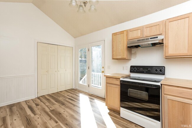 Foto del edificio - 326 Wilson St