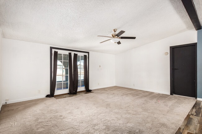 Building Photo - 5371 S Brush Berry Dr