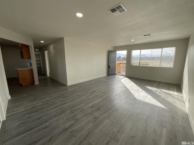 Building Photo - 1090 Barstow St