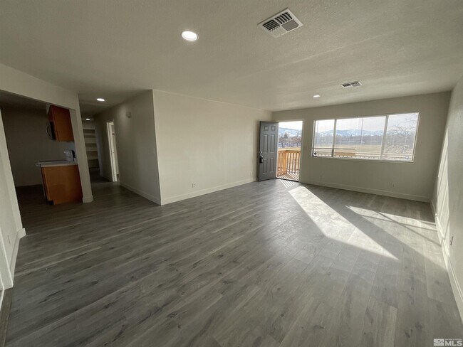 Foto del edificio - 1090 Barstow St