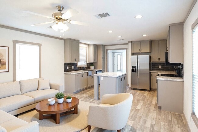 Building Photo - 1713 Sidewinder Dr