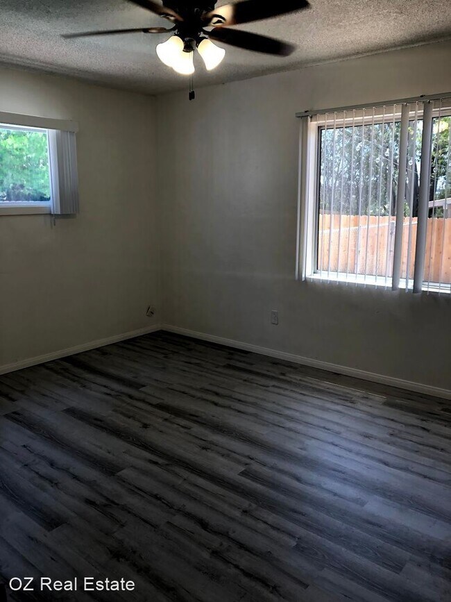 Building Photo - 5 br, 3 bath House - 5049 54th Street