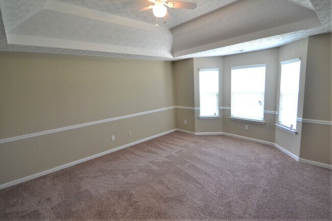 Building Photo - 205 Buckeye Trl