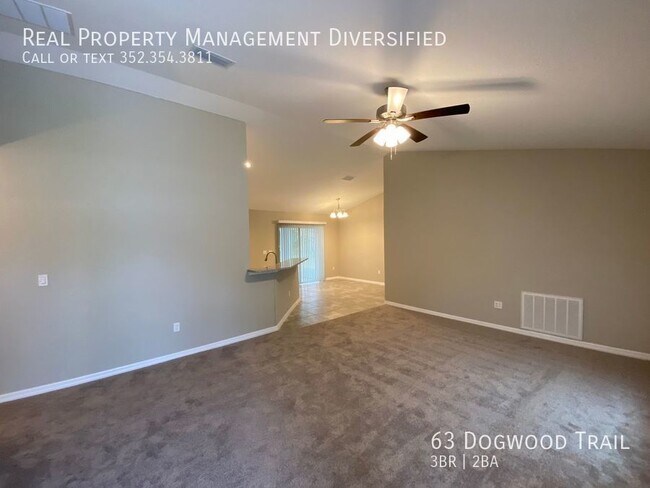 Foto del edificio - Custom Home - Desirable SE Ocala Neighborh...