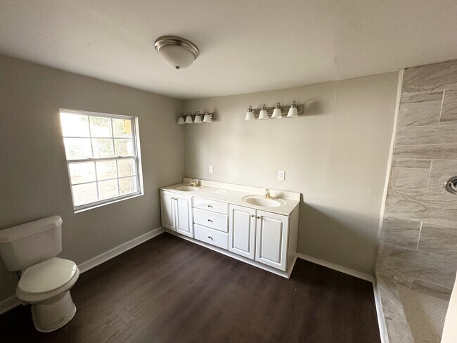 Foto del edificio - 8035 4th Ave S