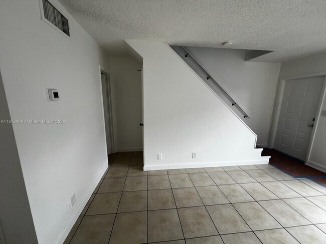 Building Photo - 4779 NW 9th Dr