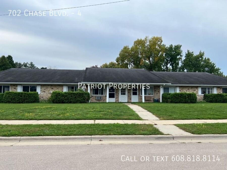 Foto principal - 702 Chase Blvd