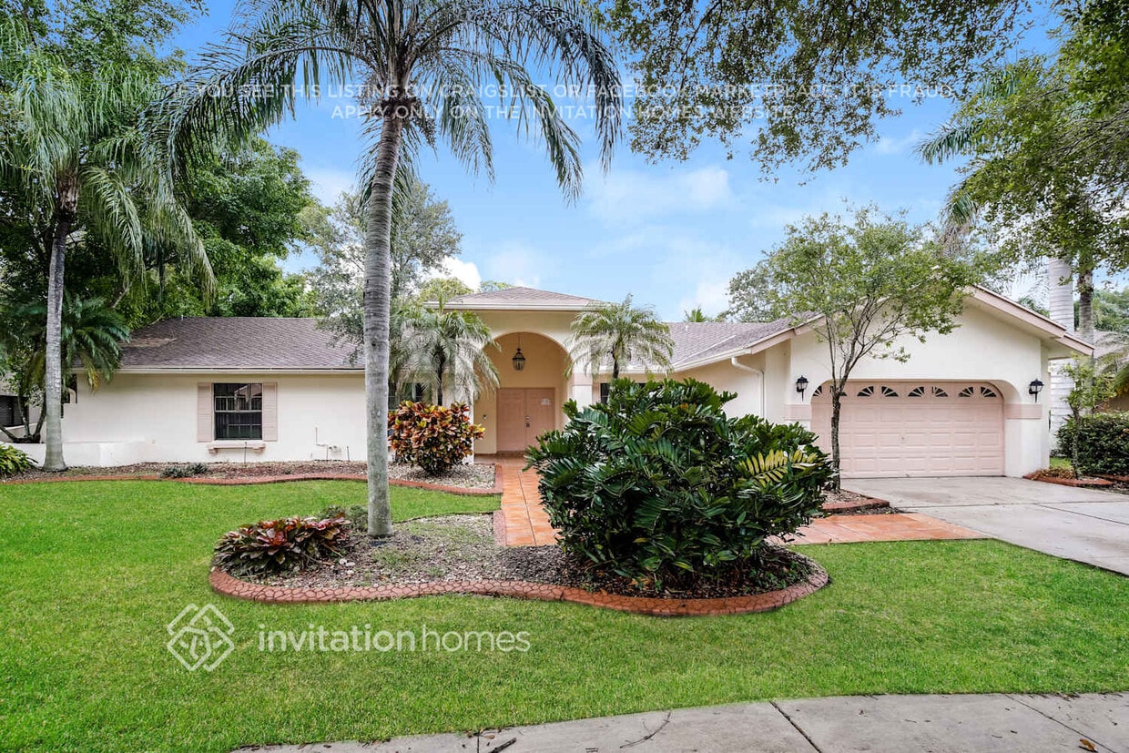 Foto principal - 20241 NW 8th St