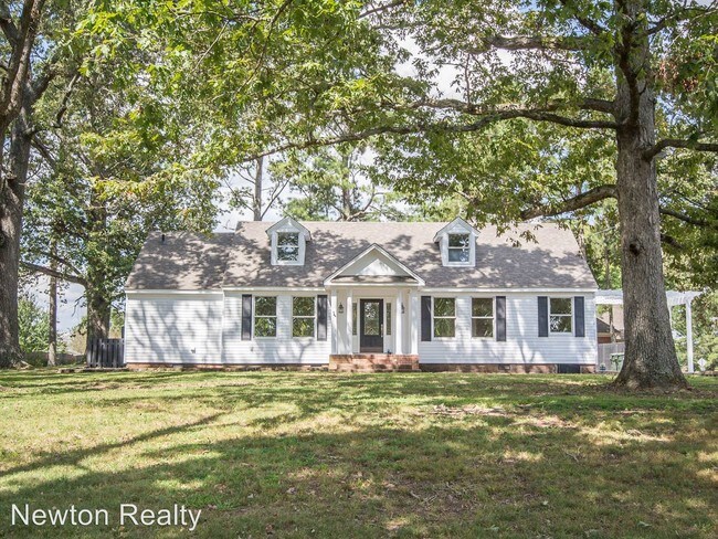 Building Photo - 4 br, 2 bath House - 103 Lindsay Lane North