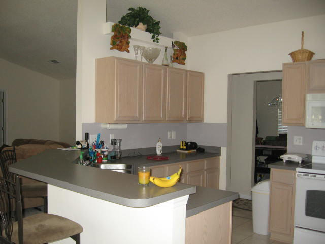 Building Photo - 256 Beacon Way