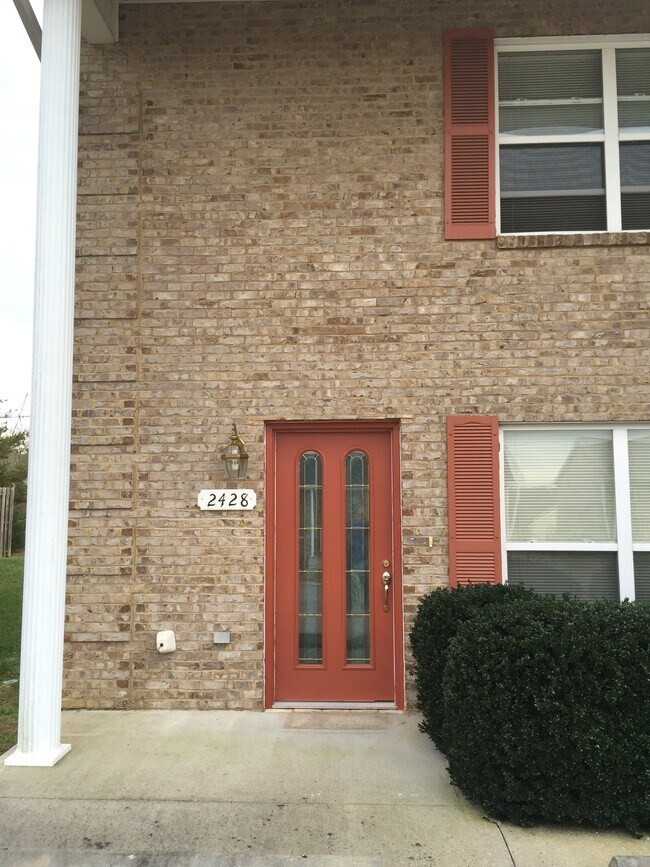 2428 Hallerins Ct, Maryville, TN 37801 Townhome Rentals in Maryville