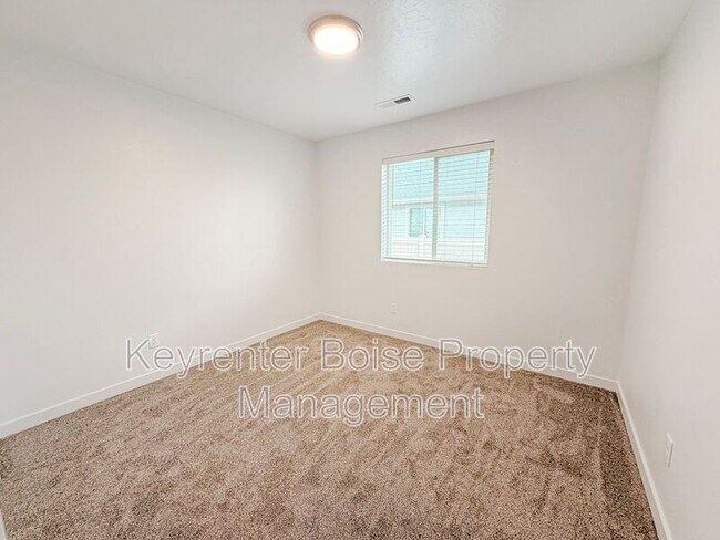 Foto del edificio - 2929 W Silver River St