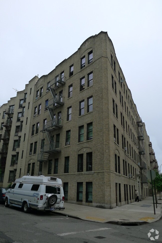 3405 Gates Pl Bronx, NY 10467 Rentals Bronx, NY