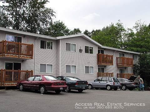 Primary Photo - 2841 W Maplewood Ave
