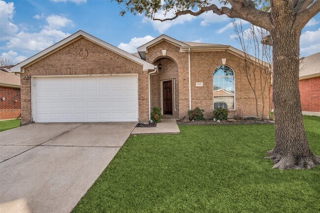 Photo - 1918 Caddo St House