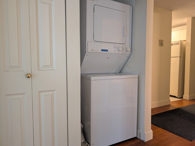Laundry - 1600 Massachusetts Ave