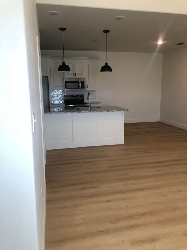 Foto del edificio - 7124 22nd St