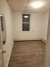 Building Photo - 321 Jefferson Ave
