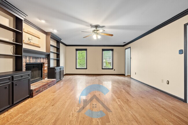 Building Photo - 3 Summerland Ct