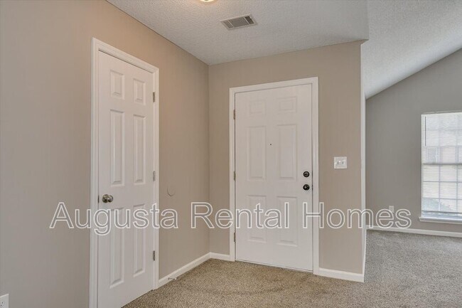 Foto del edificio - 2719 Davis Mill Rd