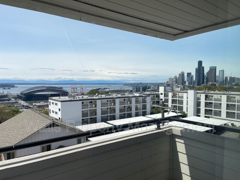 Foto principal - 1527 12th Ave S