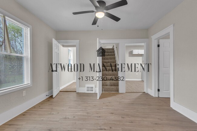 Foto del edificio - This beautifully updated 3-bedroom, 1-bath single-family home is ready for move-in!