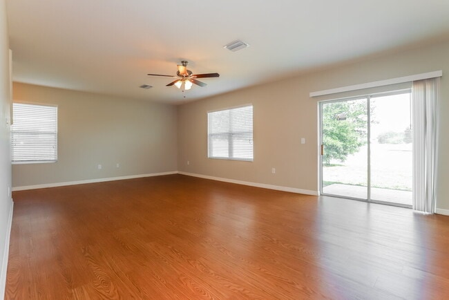 Foto del edificio - 4011 Bramblewood Loop
